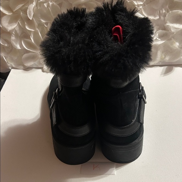 AZALEA WANG EMIR BLACK FLAT FUR KNEE HIGH BOOT – AKIRA Vaneli Black Fur-Trimmed Winter Boots